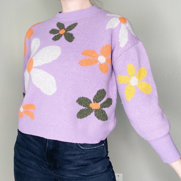 Unknown Sweaters - Purple Floral Daisy Groovy Pullover Knit Sweater